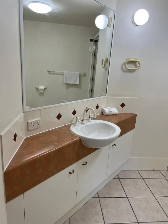 Kings Row Apartments Caloundra