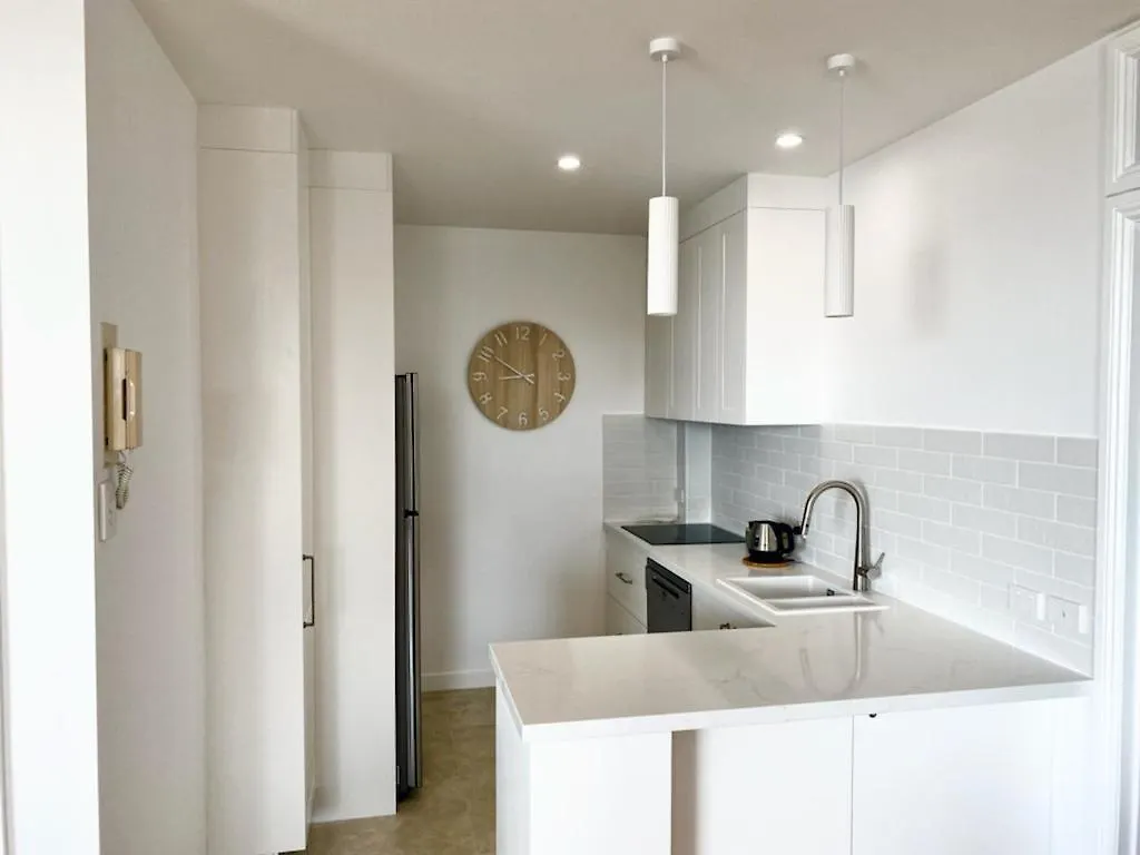 Kings Row Apartments Caloundra 4*,