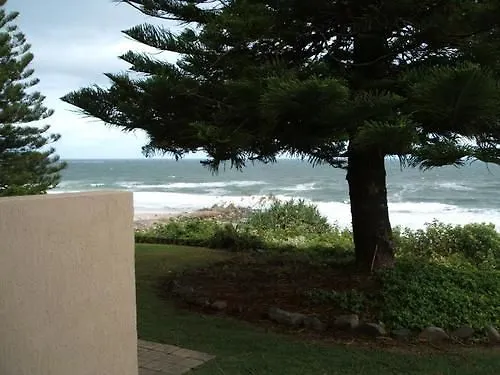 Kings Row Apartments Caloundra Aparthotel