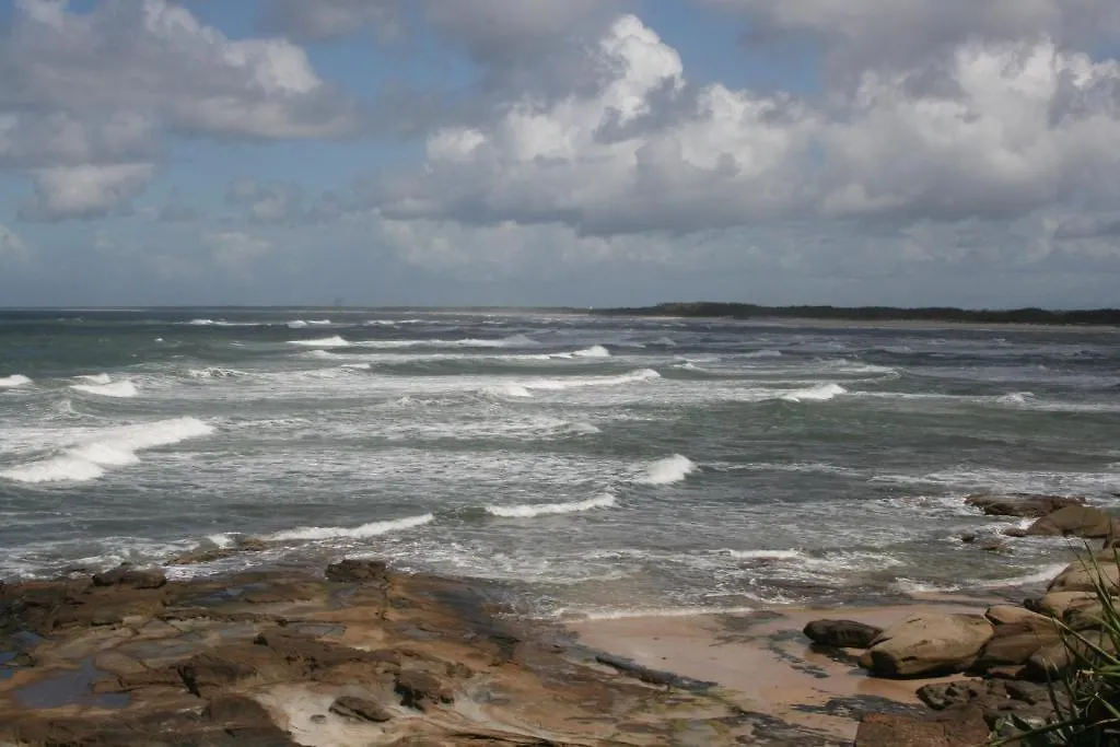 Aparthotel Kings Row Apartments Caloundra